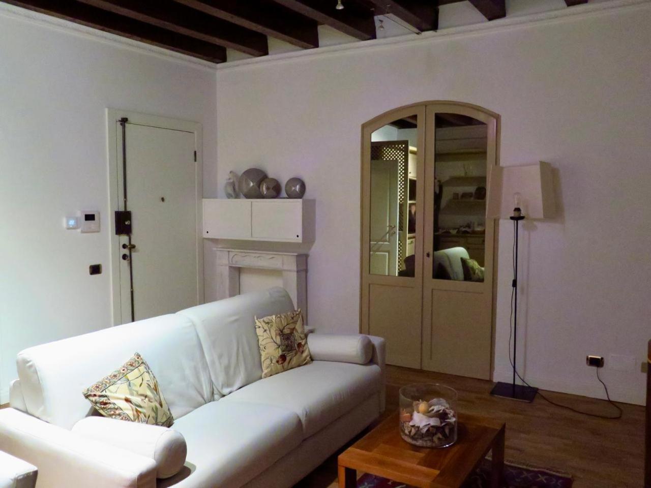 Residenza Cappello18 Apartment Verona Exterior foto